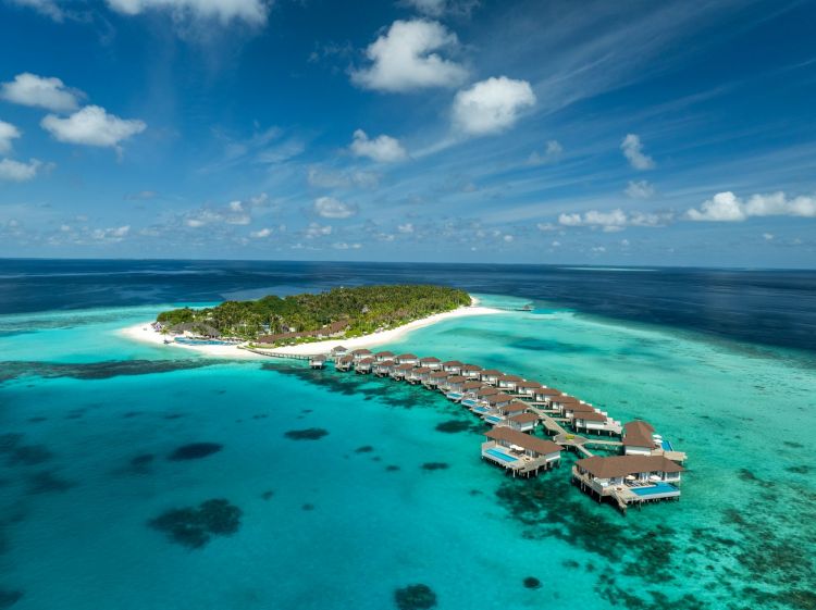 Avani+ Fares Maldives Hosts PADI AWARE Week 2025