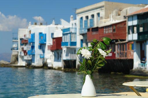 Travel guide to Mykonos, Greece